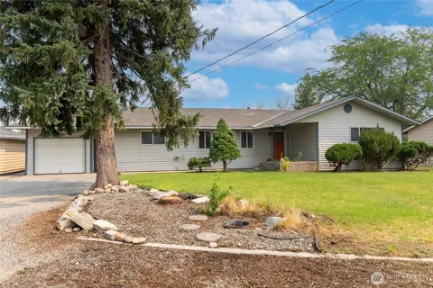 717 Ridge Drive W
