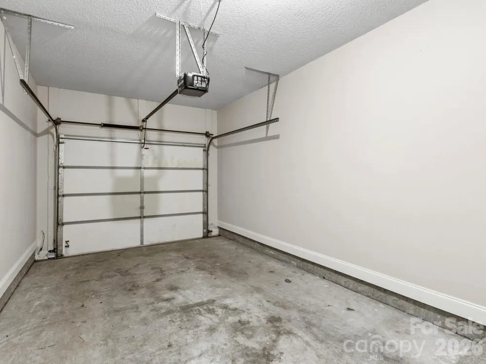 43 Foxden Drive #104 Fletcher, NC 28732