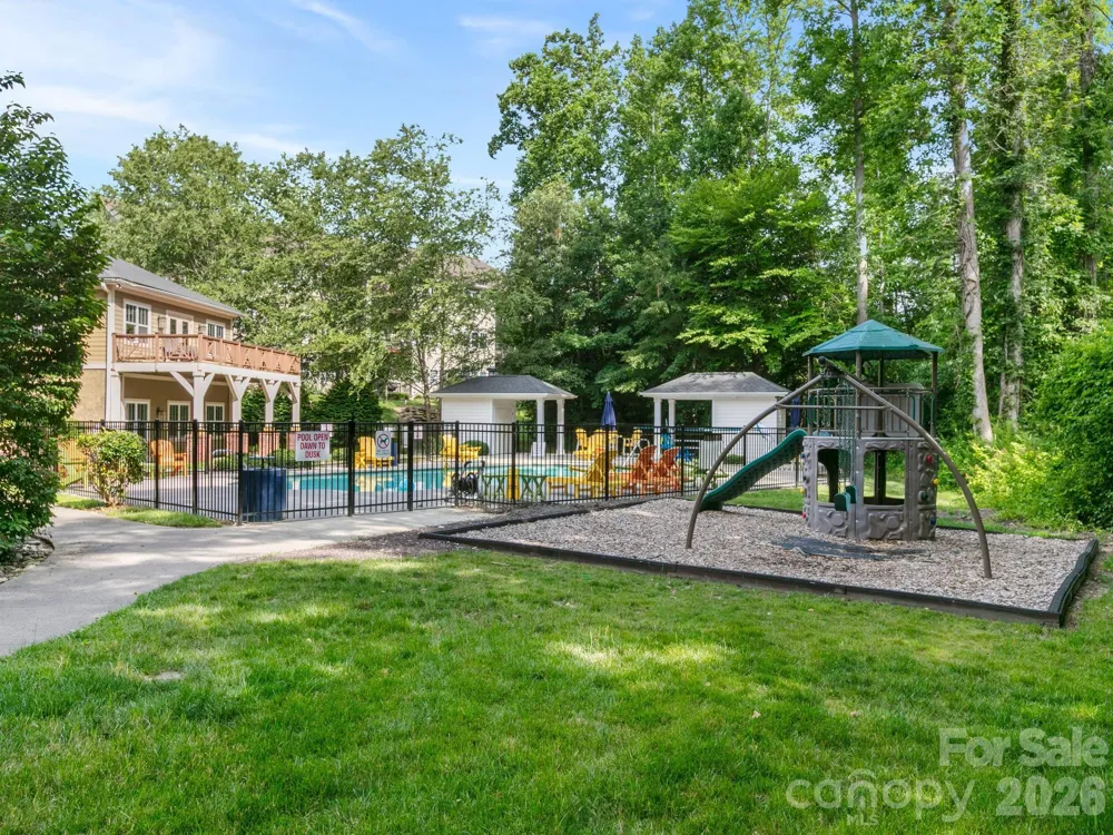 43 Foxden Drive #104 Fletcher, NC 28732