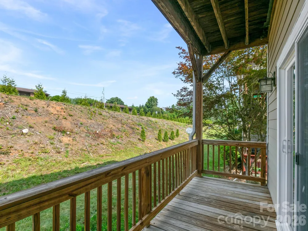 43 Foxden Drive #104 Fletcher, NC 28732