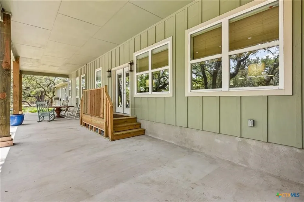 4211 County Road 103 Lampasas, TX 76550