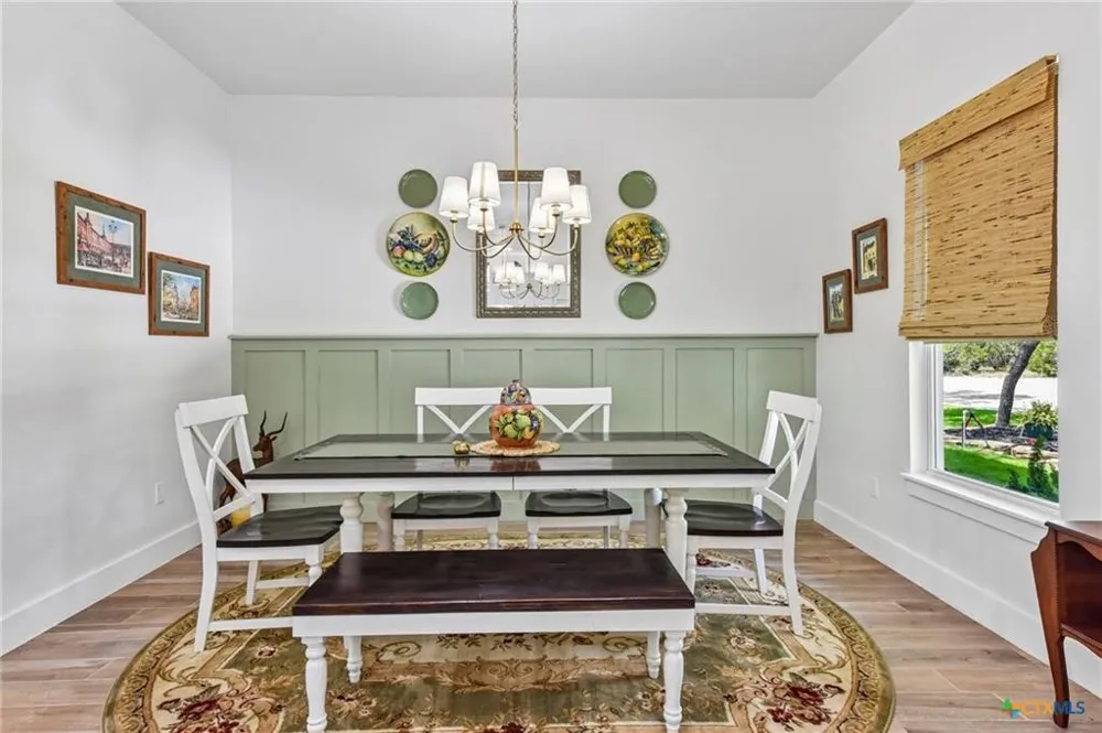 4211 County Road 103 Lampasas, TX 76550