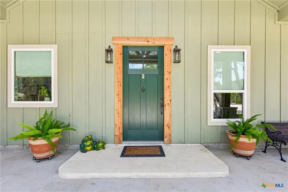 4211 County Road 103 Lampasas, TX 76550