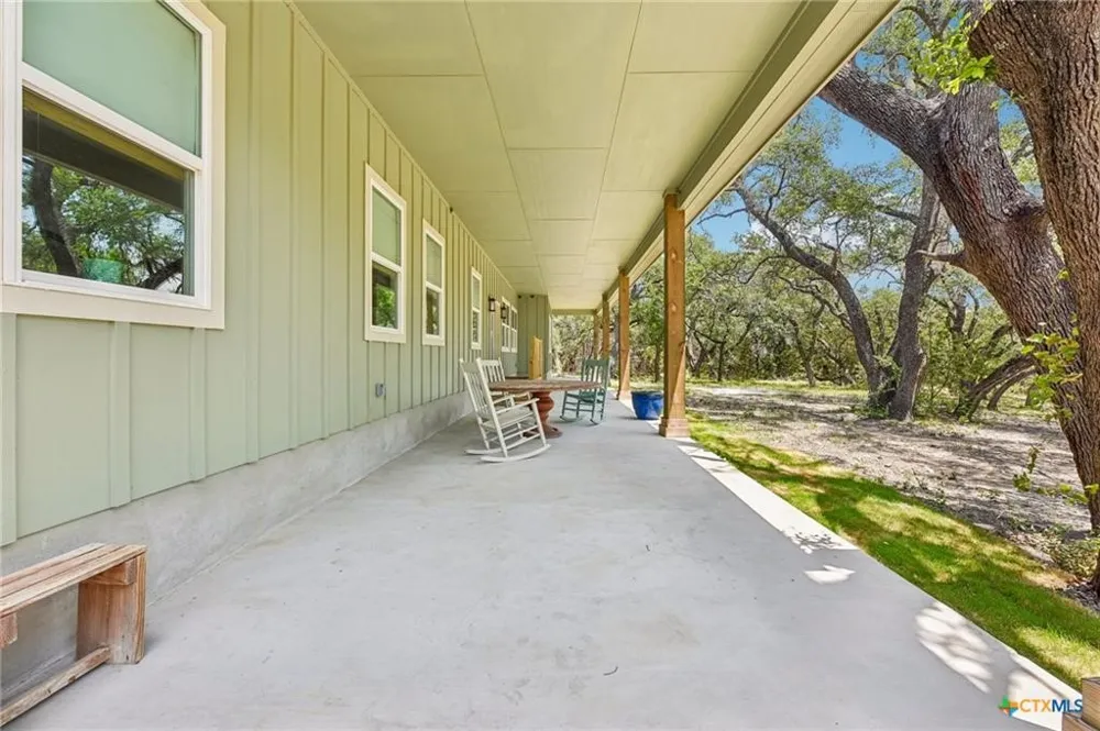 4211 County Road 103 Lampasas, TX 76550