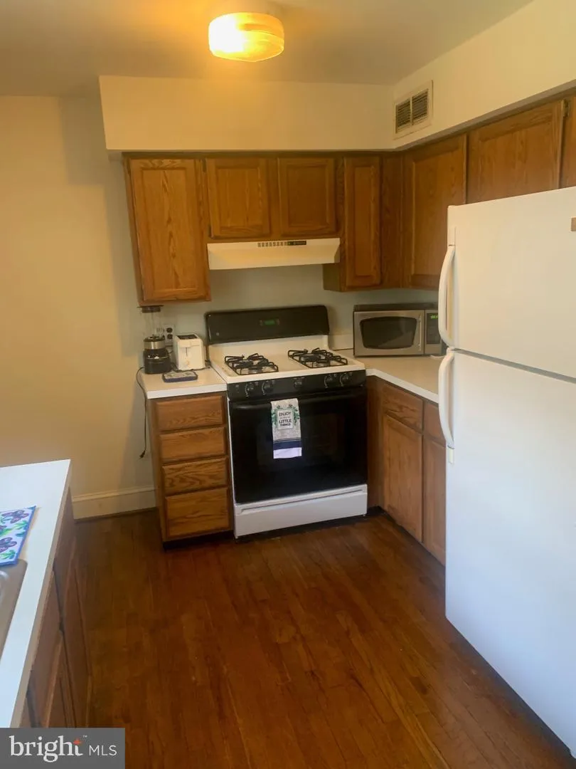 817 JACKSON STREET #2 Wilmington, DE 19806