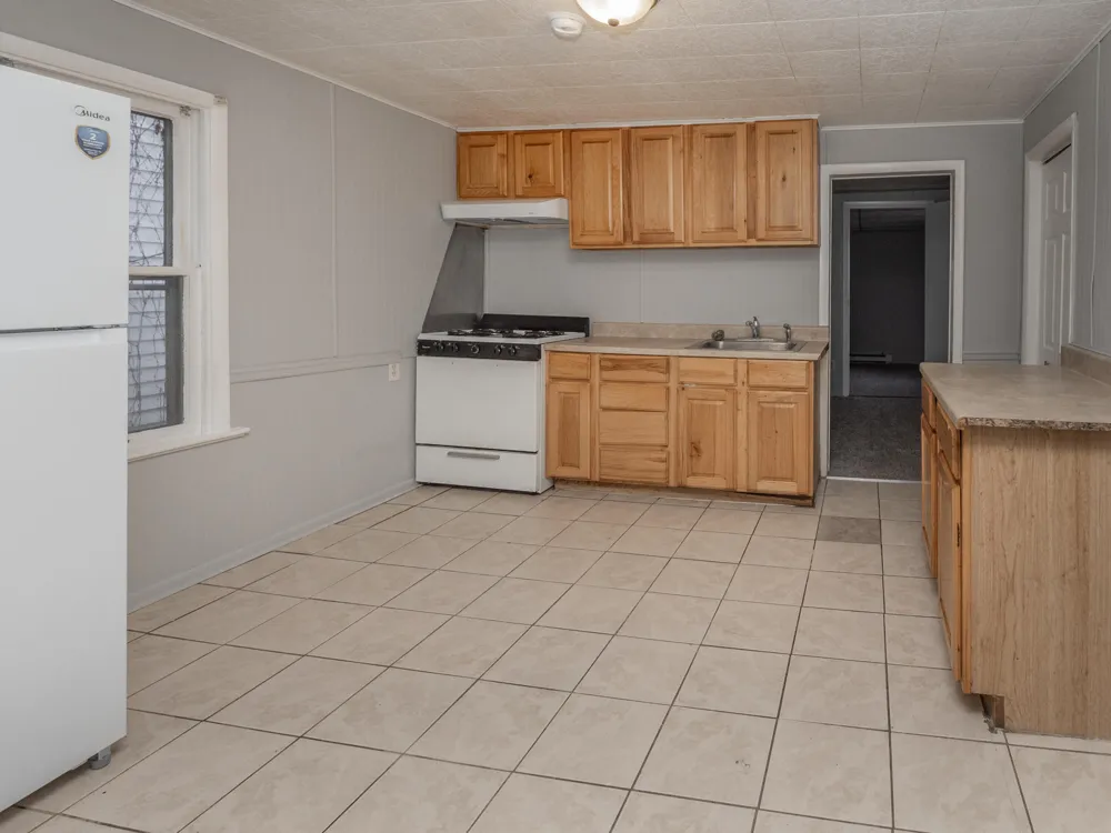 637 Davis Street Kalamazoo, MI 49007
