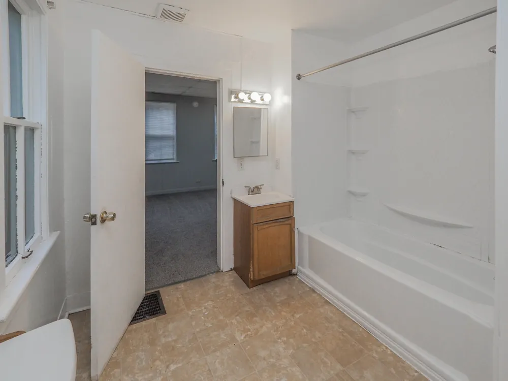 637 Davis Street Kalamazoo, MI 49007
