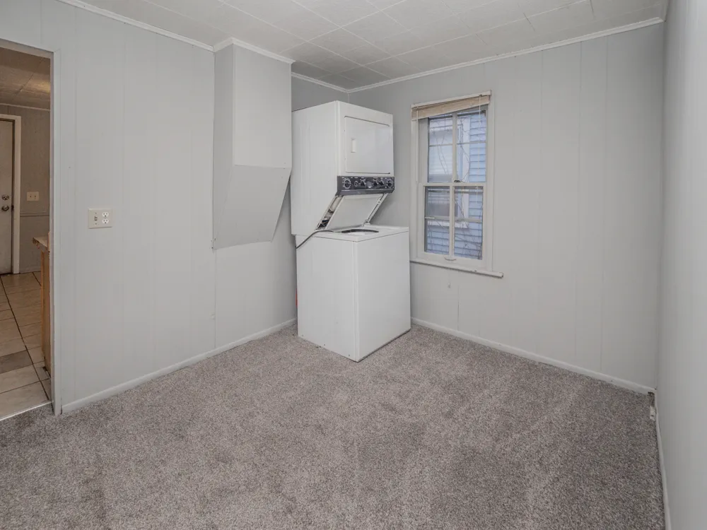 637 Davis Street Kalamazoo, MI 49007