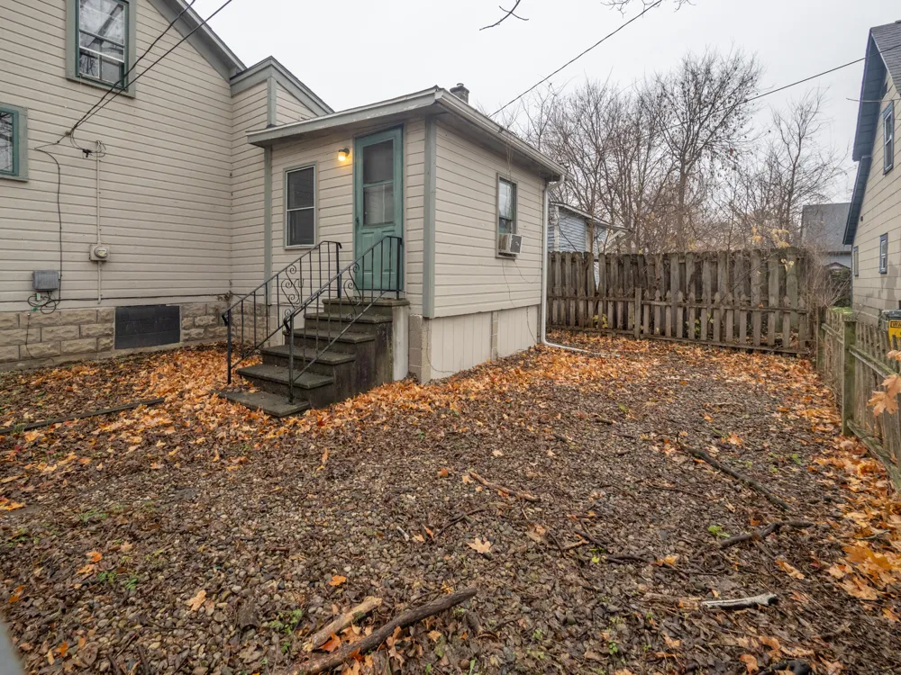 637 Davis Street Kalamazoo, MI 49007