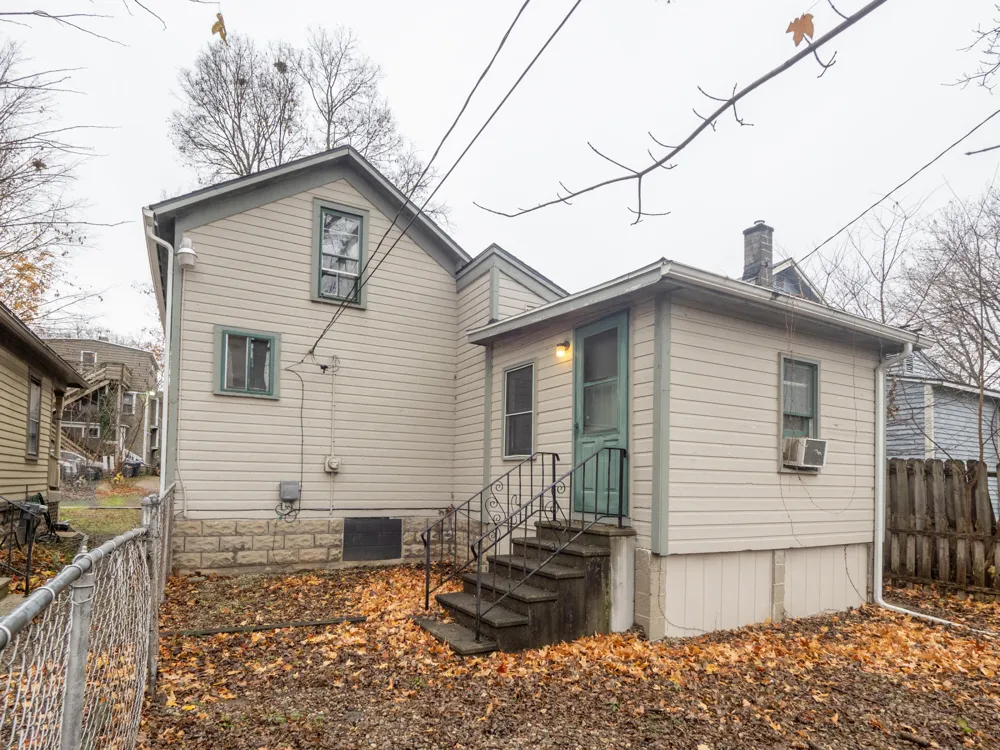 637 Davis Street Kalamazoo, MI 49007
