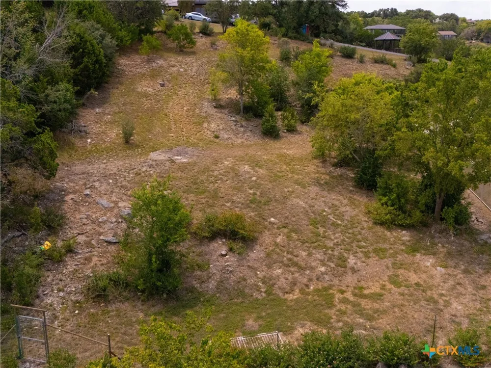 909 Janet Drive Canyon Lake, TX 78133