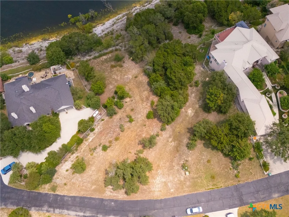 909 Janet Drive Canyon Lake, TX 78133