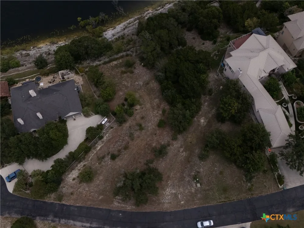 909 Janet Drive Canyon Lake, TX 78133