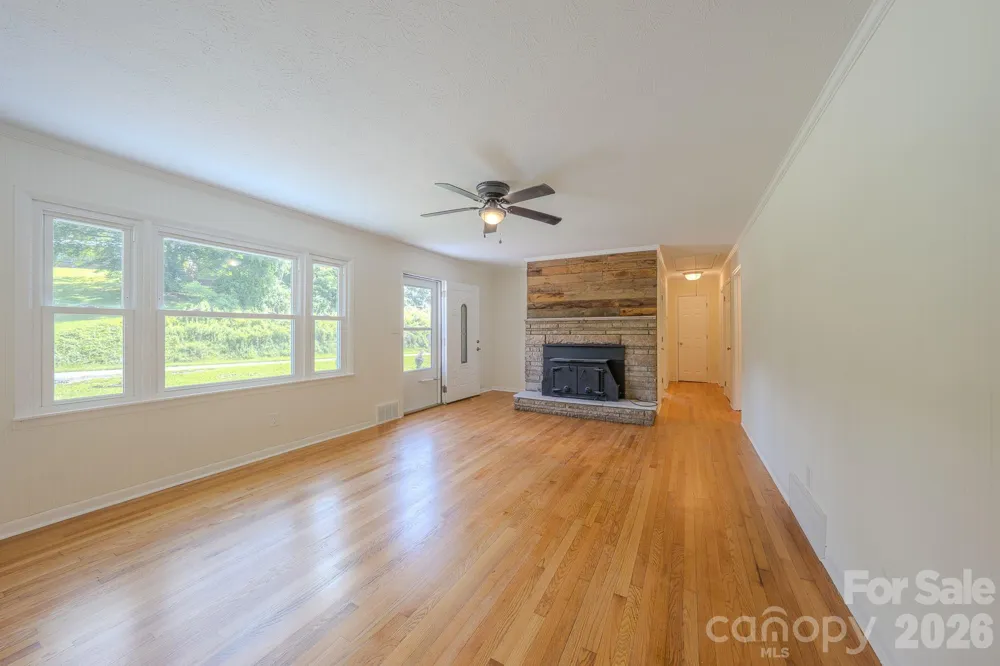 8525 US 25/70 Highway Marshall, NC 28753