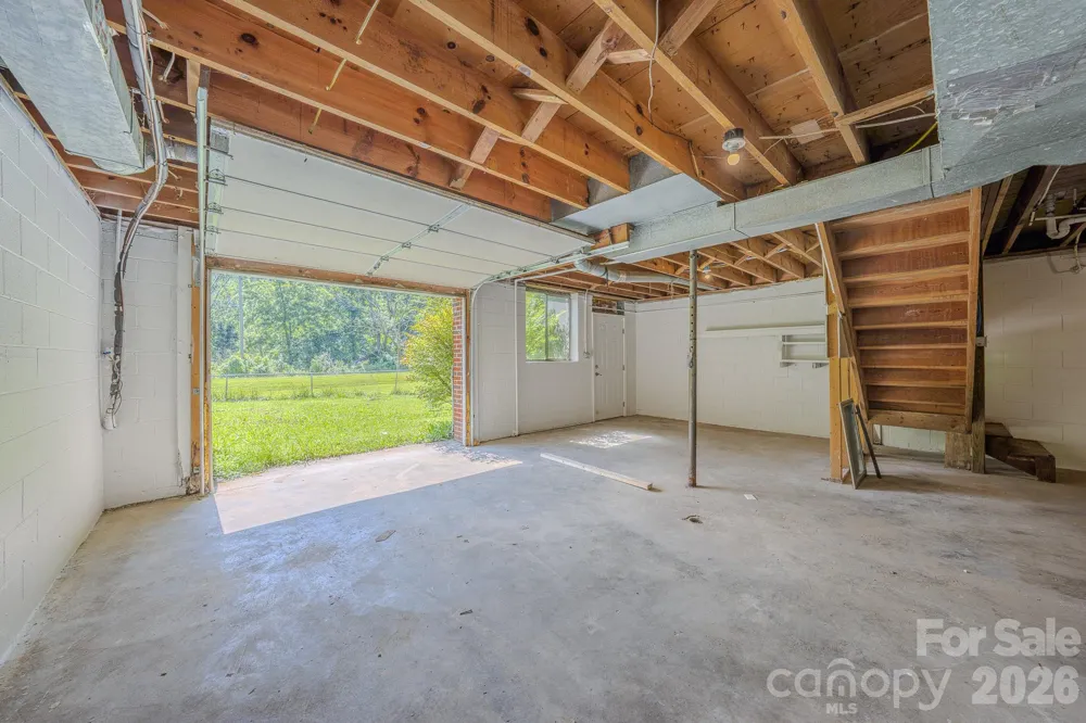 8525 US 25/70 Highway Marshall, NC 28753