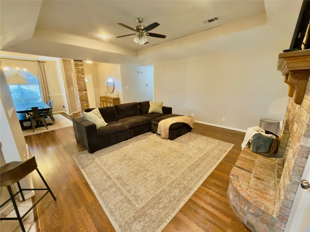 3910 Castlegate Drive Paris, TX 75462