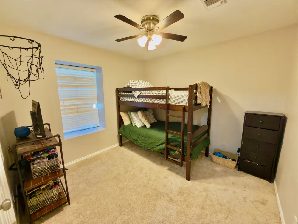 3910 Castlegate Drive Paris, TX 75462
