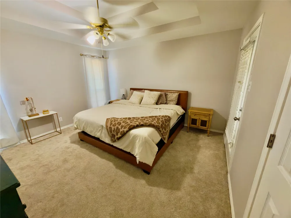 3910 Castlegate Drive Paris, TX 75462