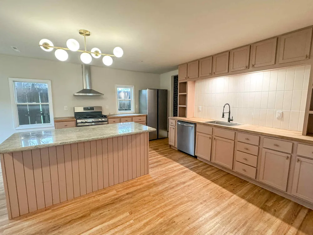 117 Lovell Street Schoolcraft, MI 49087