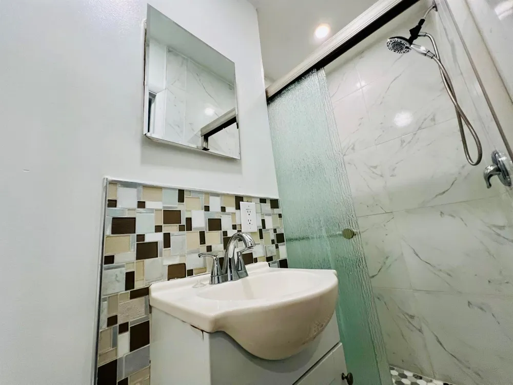 3387 NW 37TH AVENUE Lauderdale Lakes, FL 33309