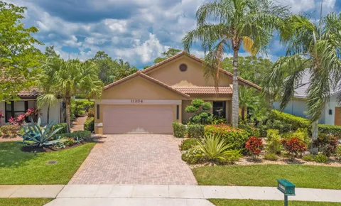11204 Cloverleaf Circle