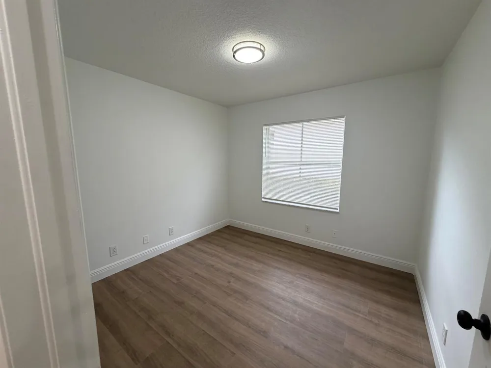 853 SAND CREEK CIRCLE Weston, FL 33327