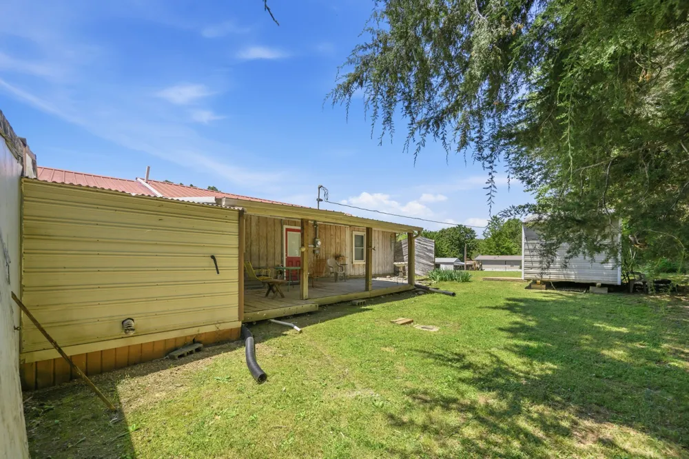 1846 Cypress Creek Rd Linden, TN 37096