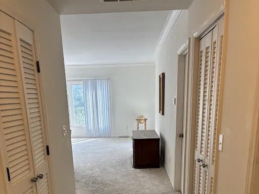 4040 Greenleaf Circle #305 Kalamazoo City, MI 49008