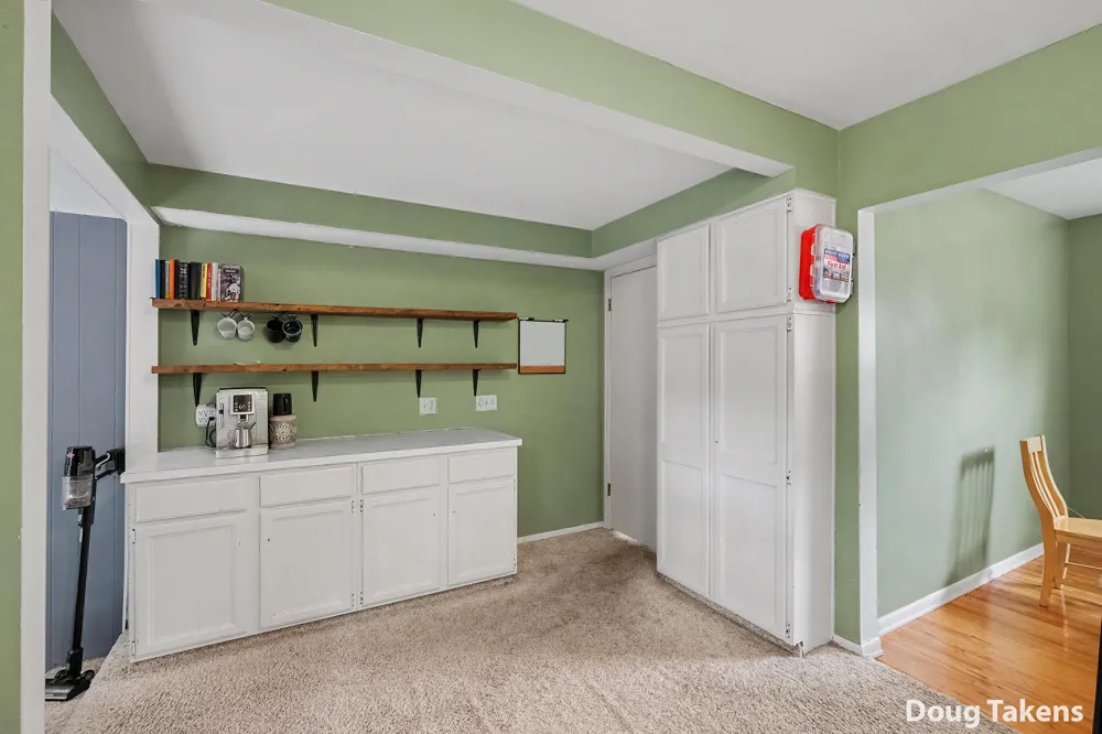 4445 Marshall Avenue SE Kentwood City, MI 49508