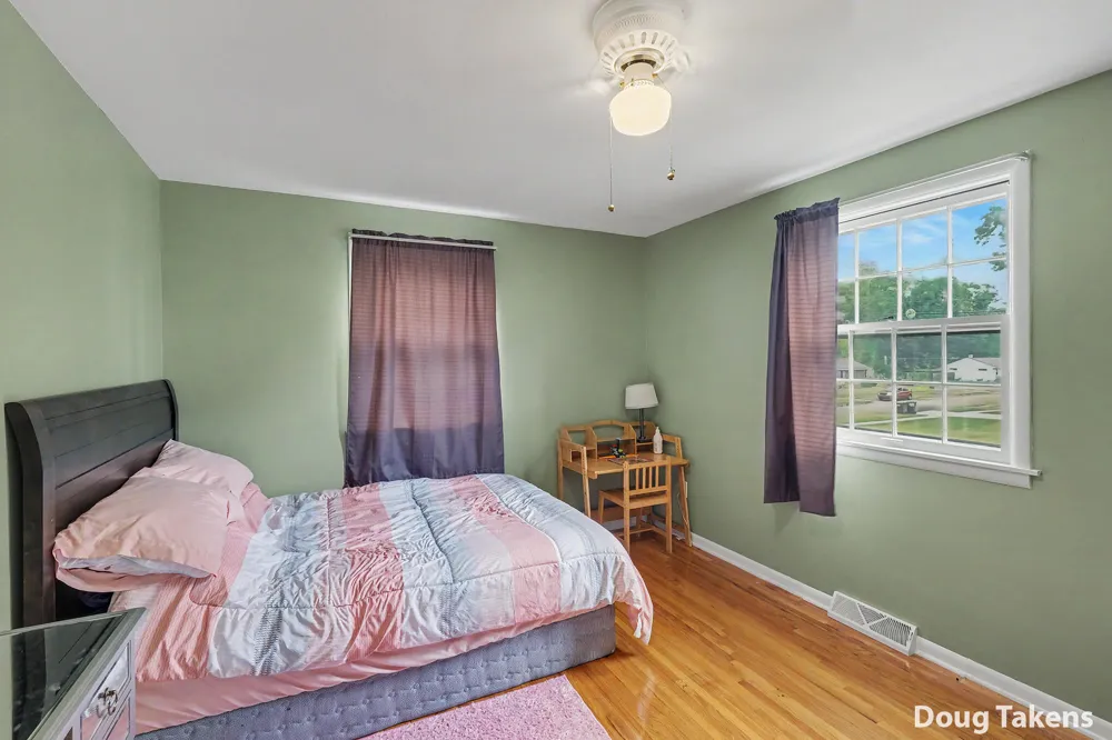 4445 Marshall Avenue SE Kentwood City, MI 49508