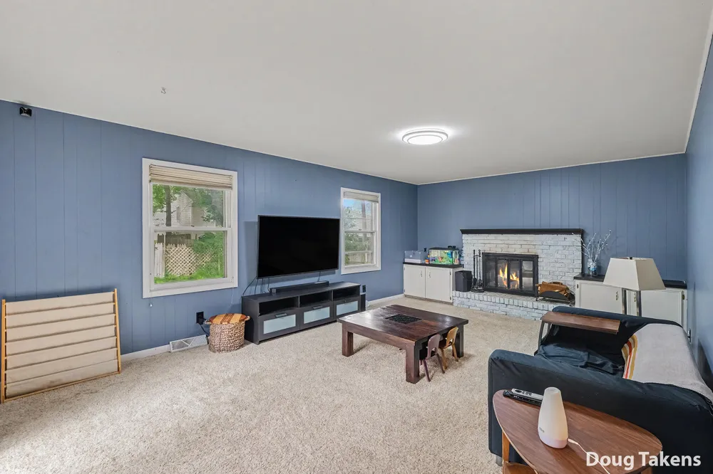 4445 Marshall Avenue SE Kentwood City, MI 49508