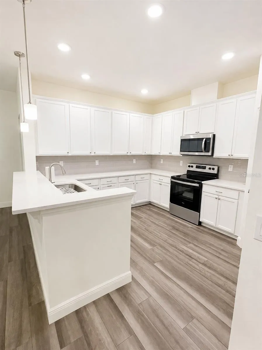 22 OAKLEAF WAY Palm Coast, FL 32137
