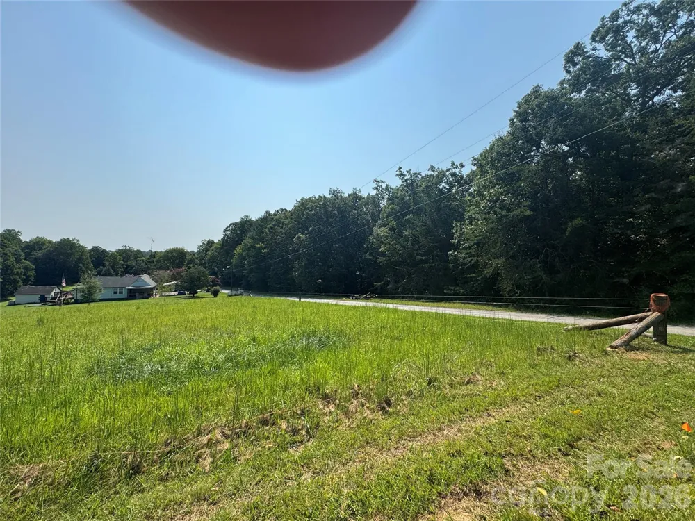 8 8th Avenue SE Hickory, NC 28602