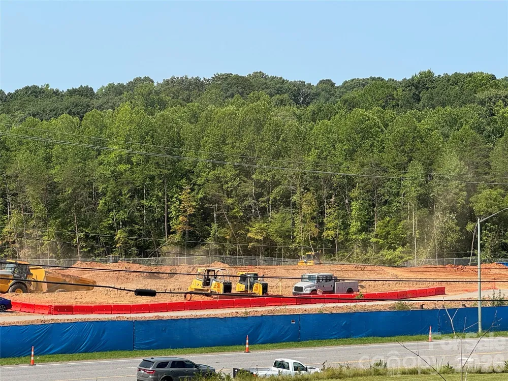 8 8th Avenue SE Hickory, NC 28602