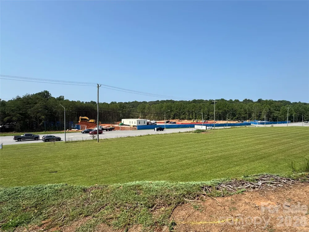8 8th Avenue SE Hickory, NC 28602