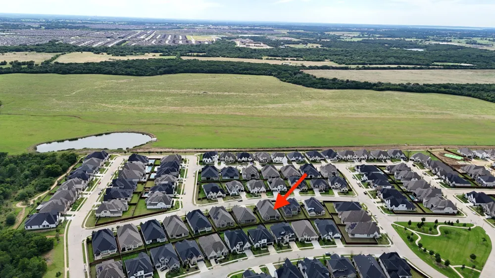 4108 Fall Aster Way Aubrey, TX 76227