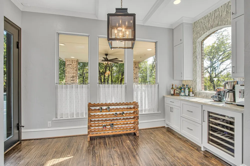 2104 Beachview Drive Flower Mound, TX 75022