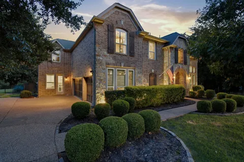 2104 Beachview Drive