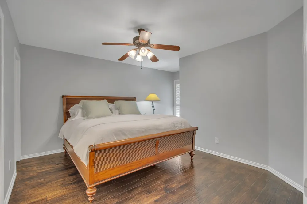 2104 Beachview Drive Flower Mound, TX 75022