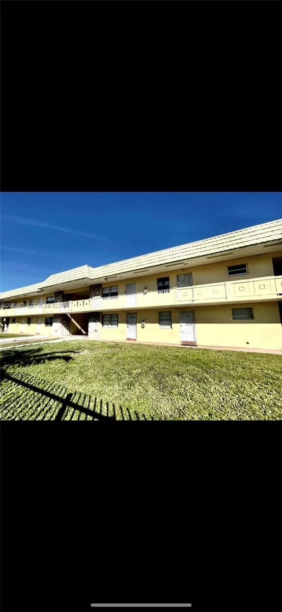 505 NW 177th St #225 Miami Gardens, FL 33169