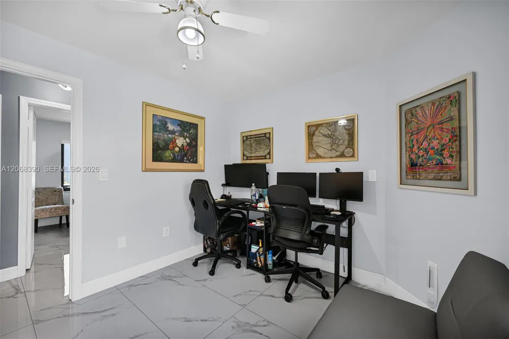 17640 SW 4th Ct Pembroke Pines, FL 33029