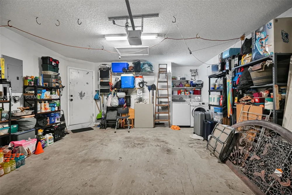 17640 SW 4th Ct Pembroke Pines, FL 33029