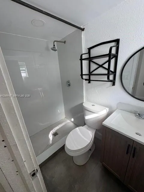 460 NW 82nd Ter Miami, FL 33150