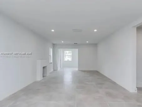 460 NW 82nd Ter Miami, FL 33150