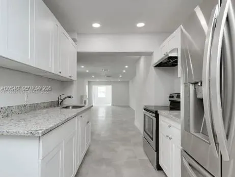 460 NW 82nd Ter Miami, FL 33150