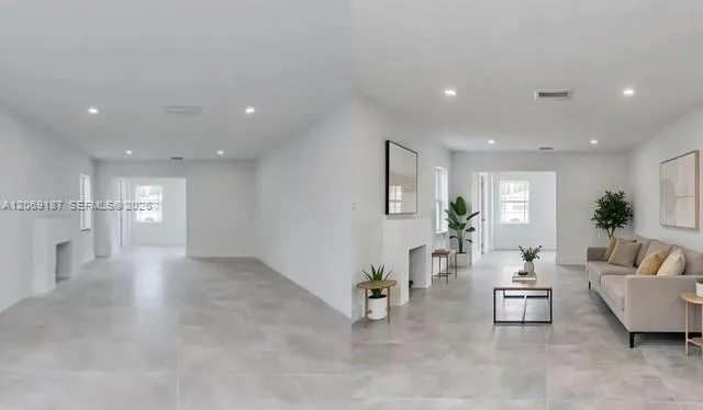 460 NW 82nd Ter Miami, FL 33150