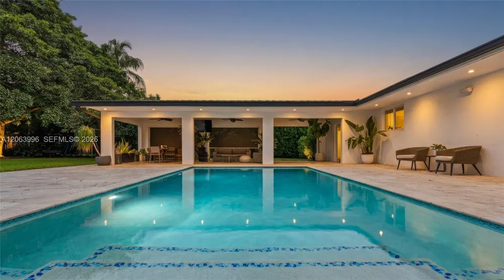 8500 SW 106th St Miami, FL 33156