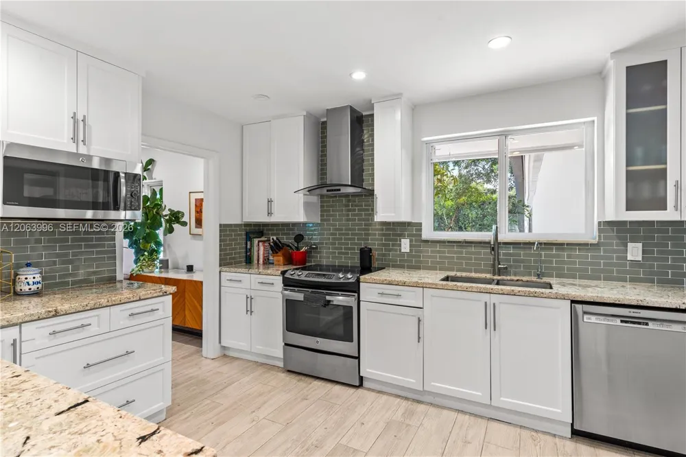 8500 SW 106th St Miami, FL 33156