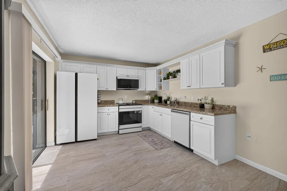 5107 51ST WAY West Palm Beach, FL 33409