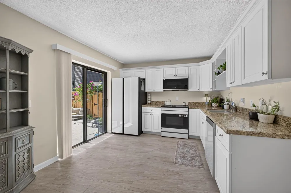 5107 51ST WAY West Palm Beach, FL 33409